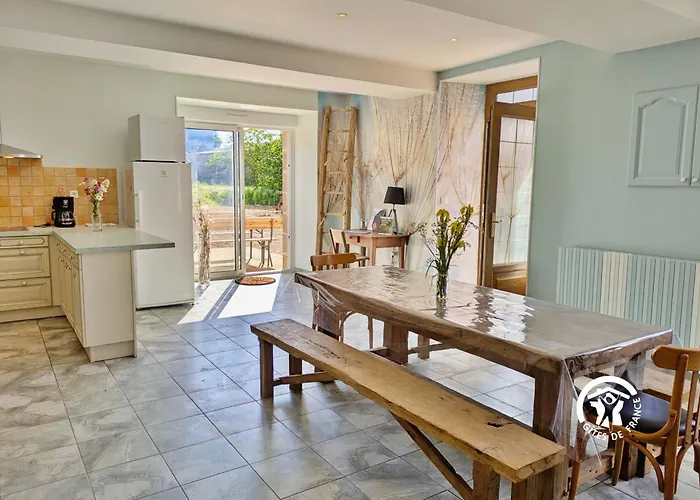 Lign' Du Bois, 7 Personnes * Lesbois